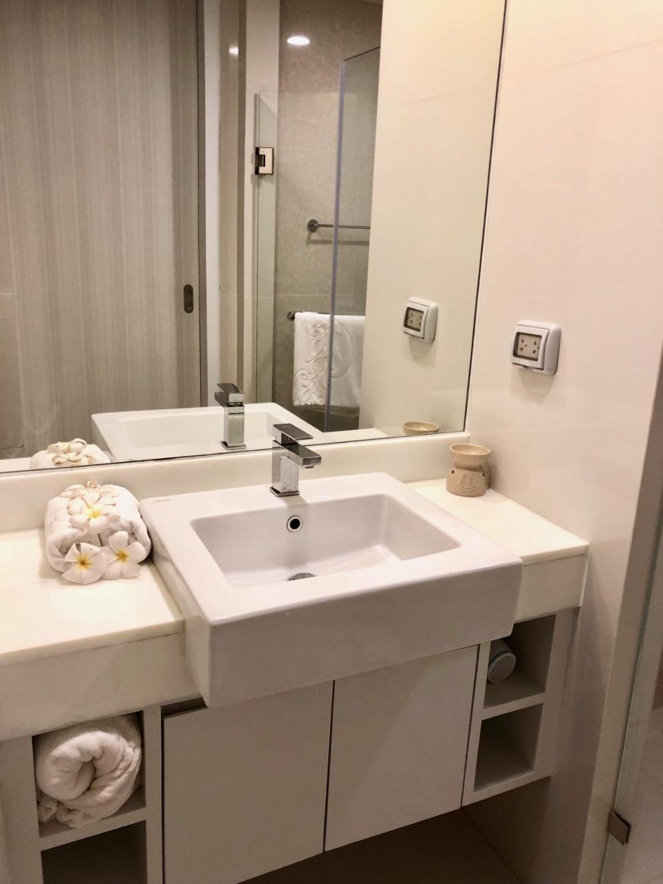 The Aristo By Holy Cow, 2-Br, 60 M2, Pool View Apartment Bãi biển Surin Ngoại thất bức ảnh